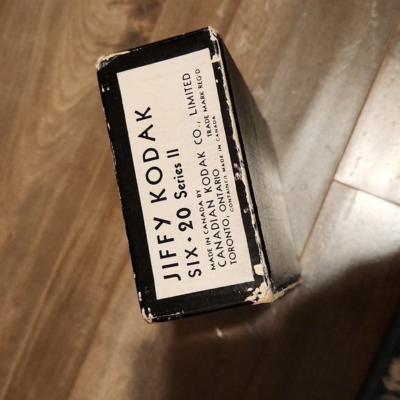JIFFY KODAK SIX-20 Camera Series II Folding Vintage Original Box - Picture 6 of 10
